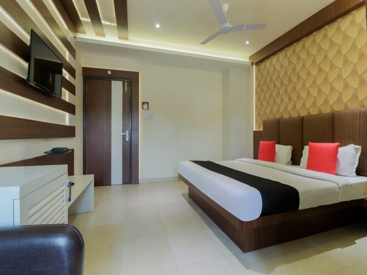 Capital O 46218 Royal Cottage Suite Kanpur Exterior photo